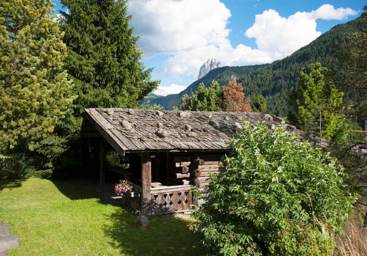 Boutique Hotel Planlim St. Ulrich in Gröden Exterior foto